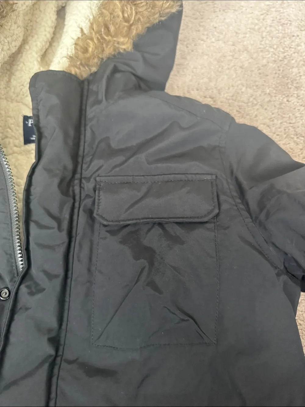 The Children's Place boys Black Puffer Parka with Faux-Fur Trim 10/12